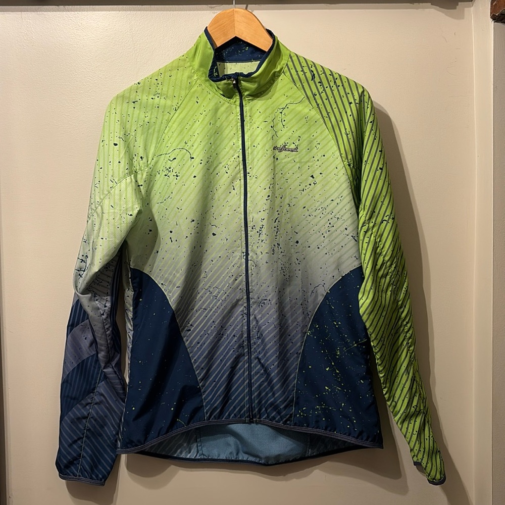 Shebeest Cycling Wind Jacket